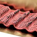 MIT-Stoff: eingewebte Hohlfasern bringen viele Vorteile mit sich (Foto: mit.edu)