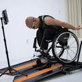Wheely-X in Aktion: Damit können sich Rollstuhlfahrer fit halten (Foto: global.kangsters-crew.com)